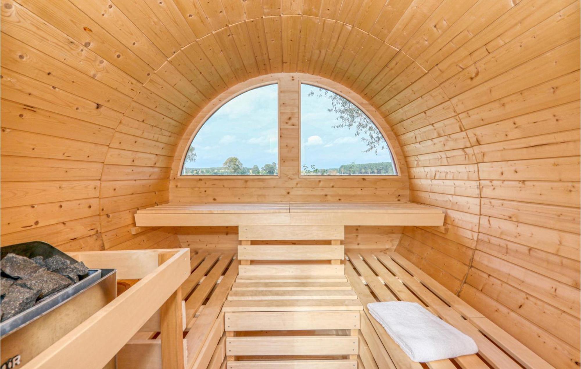 Cozy Home In Zerpenschleuse With Wifi Exterior photo